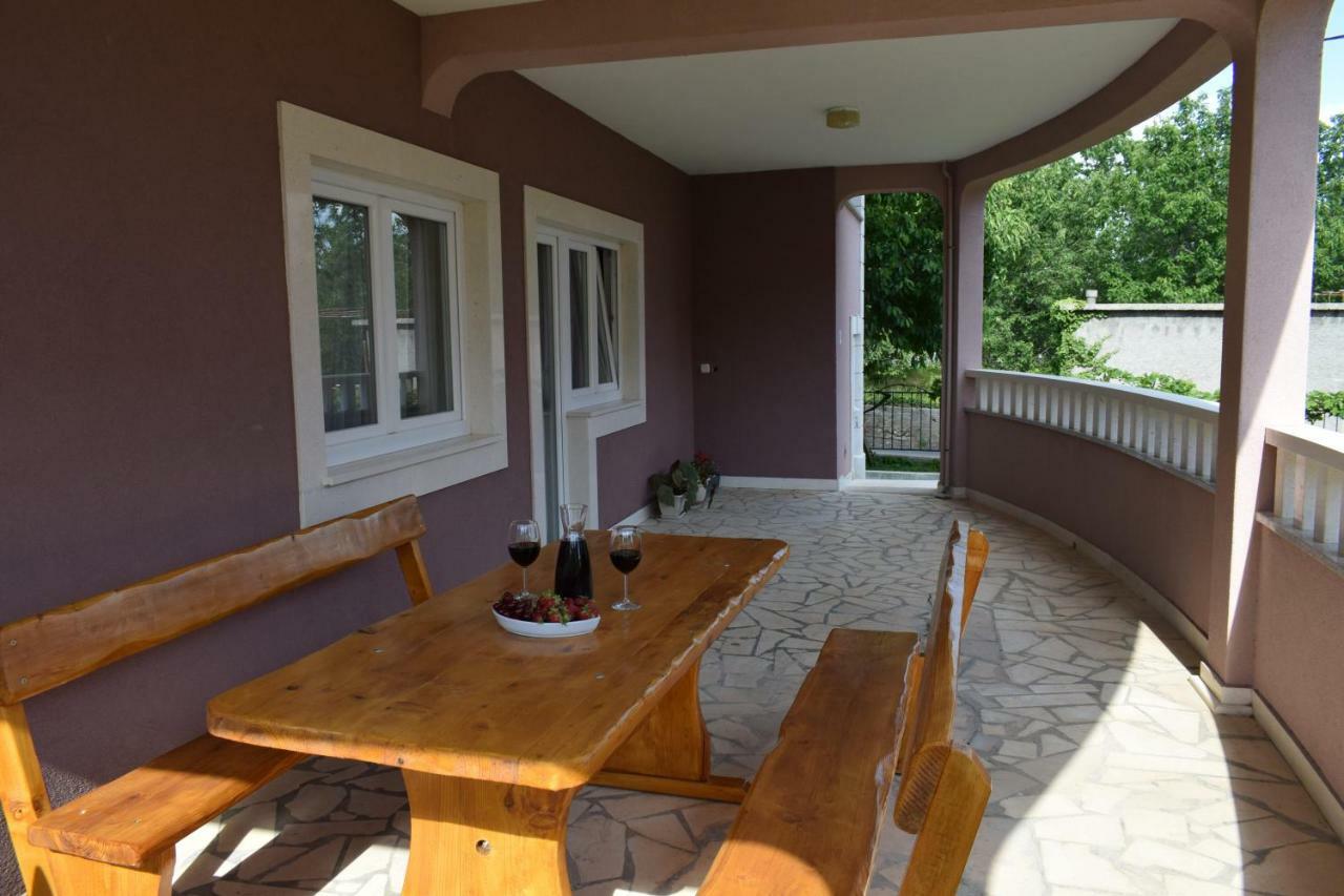 Apartment Bazina